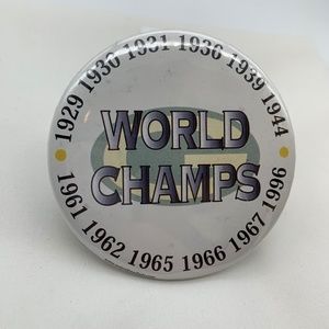 Vintage 1996 Green Bay Packers G Logo World Champs Collectible 3" Button Pin